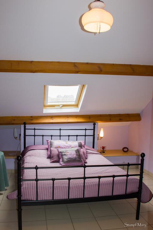 Gites "Les Framboisiers" Neufchateau Room photo